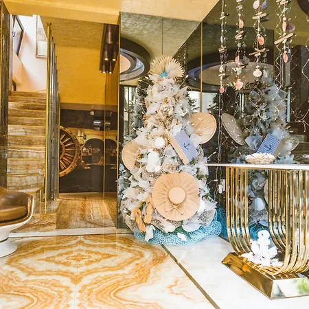 Апартамент The Hidden Bank: Silver Bullet