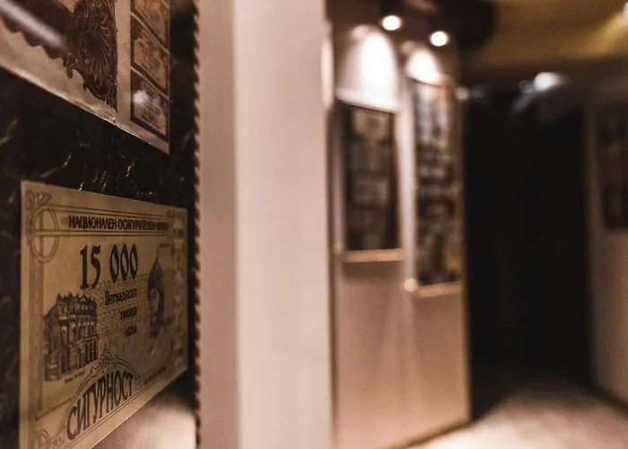 The Hidden Bank: Silver Bullet Apartman Plovdiv
