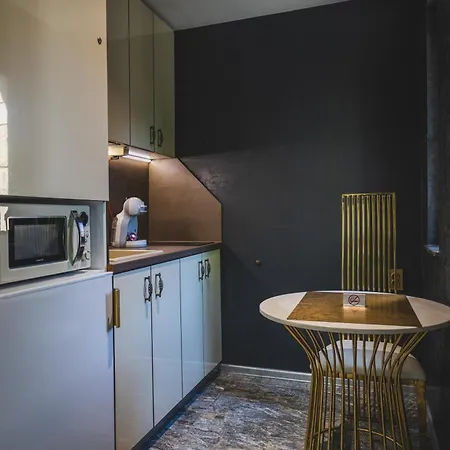 Apartment The Hidden Bank: Silver Bullet
