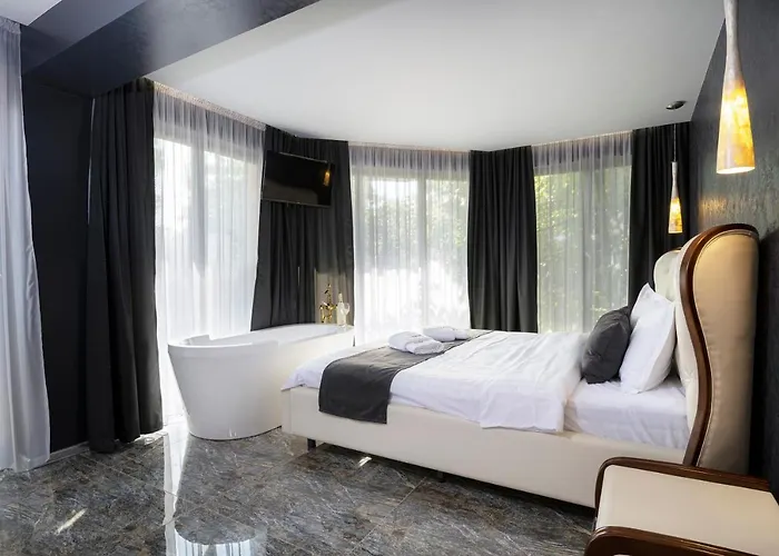 The Hidden Bank: Silver Bullet Płowdiw