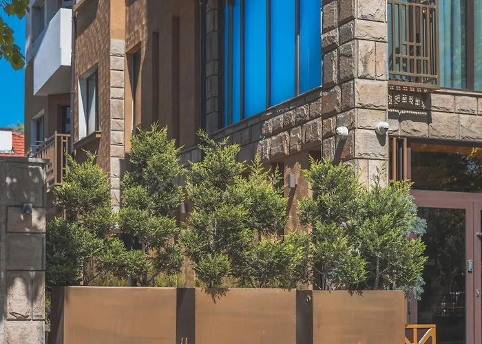 The Hidden Bank: Silver Bullet Płowdiw