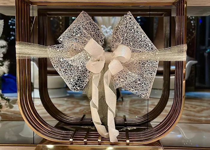 The Hidden Bank: Silver Bullet Apartament *